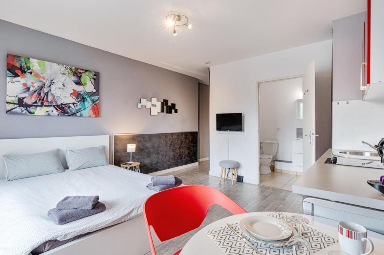 Apartament Annecy Studio Balcony Close To Old Town Zewnętrze zdjęcie